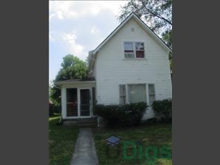 611 Evergreen St.